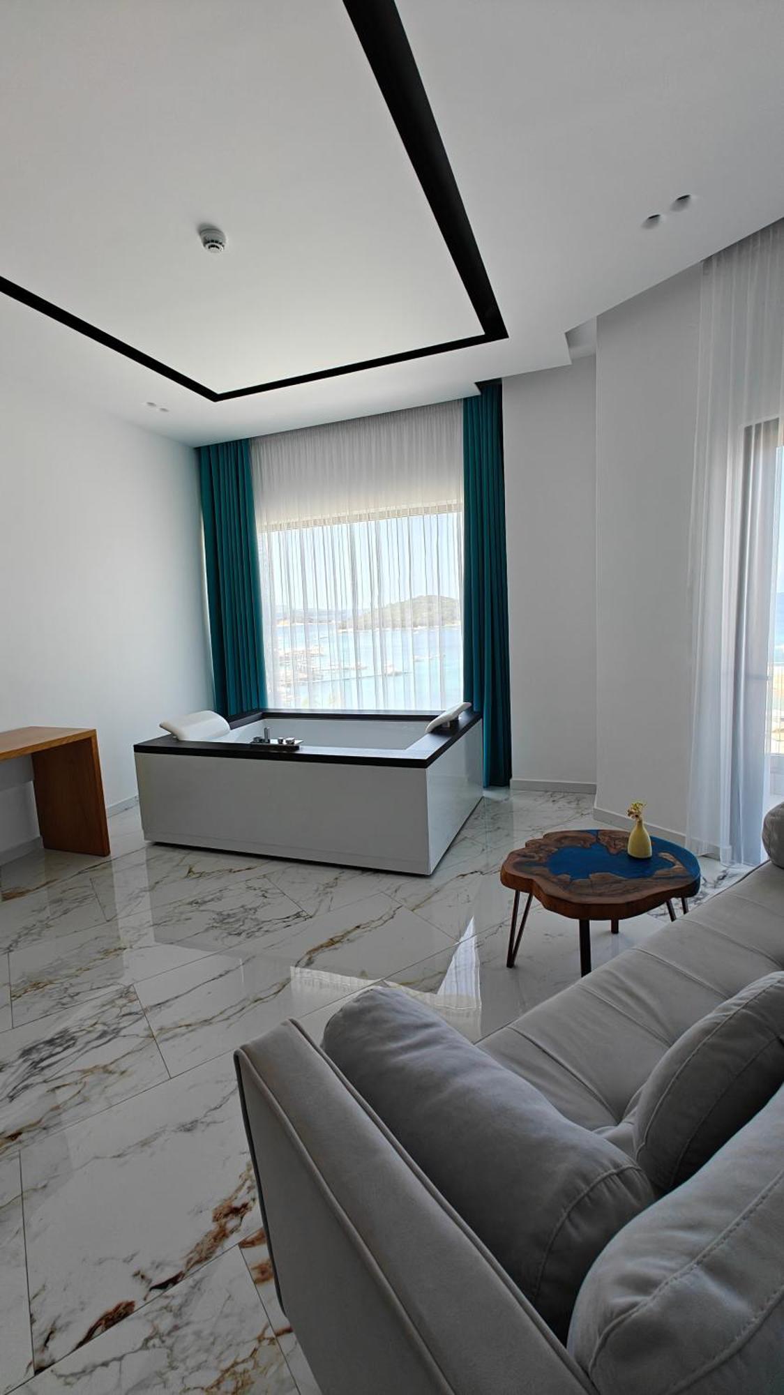 Suite mit Whirlpool