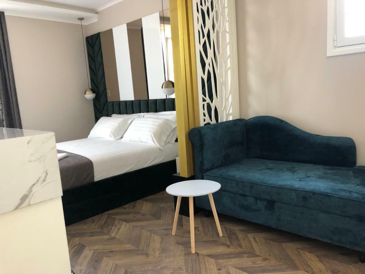 Suite mit Kingsize-Bett und Meerblick
